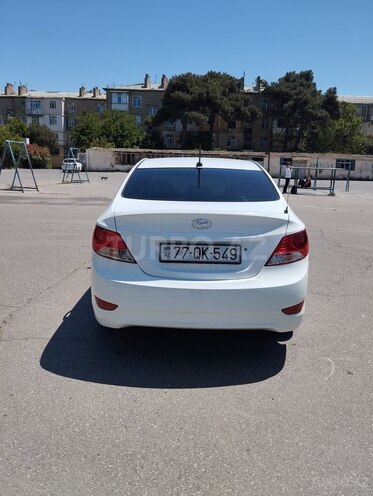 Hyundai Accent 2015, 139,000 km - 1.6 л - Bakı