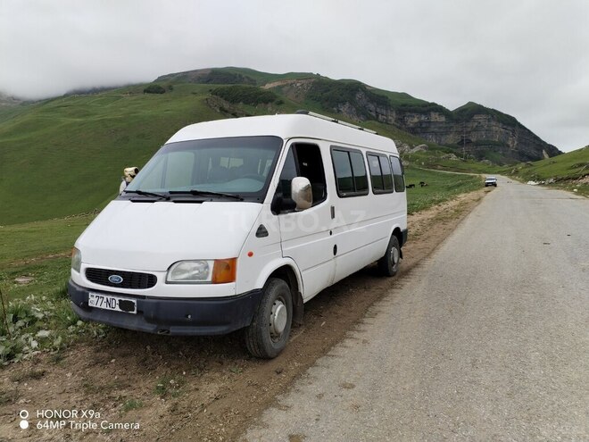 Ford Transit 2000, 300,000 km - 2.5 л - Qusar