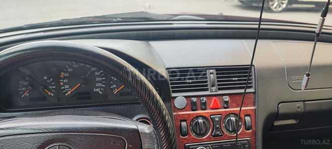 Mercedes C 180 1998, 299,000 km - 1.8 л - Bakı