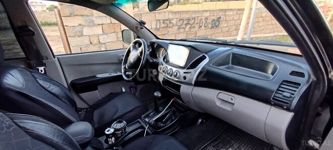 Mitsubishi L200-6