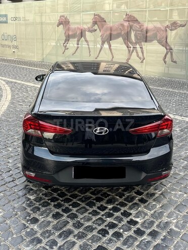 Hyundai Elantra 2019, 141,622 km - 2.0 l - Bakı