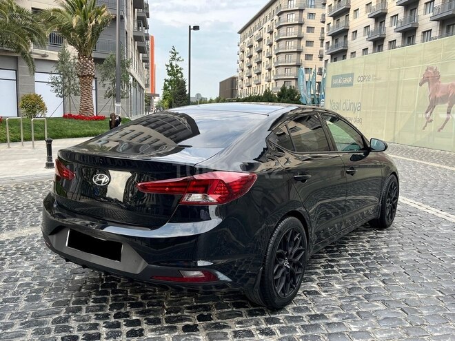 Hyundai Elantra 2019, 141,622 km - 2.0 l - Bakı