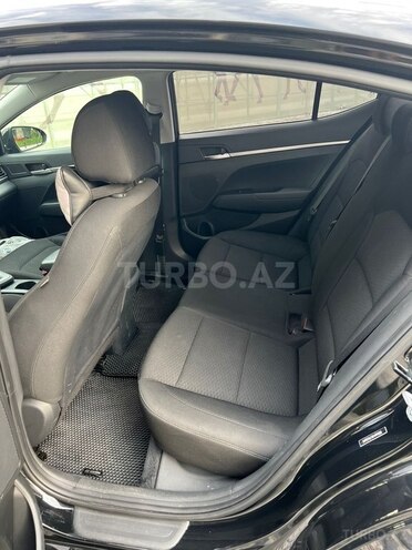 Hyundai Elantra 2019, 141,622 km - 2.0 l - Bakı