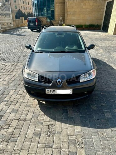 Renault Megane-2