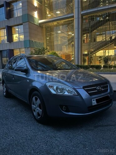 Kia  2008, 210,000 km - 1.4 l - Bakı