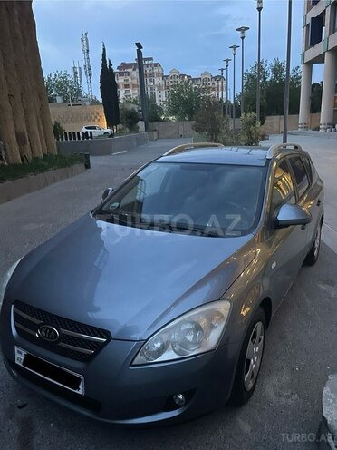 Kia  2008, 210,000 km - 1.4 l - Bakı
