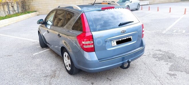 Kia  2008, 210,000 km - 1.4 l - Bakı