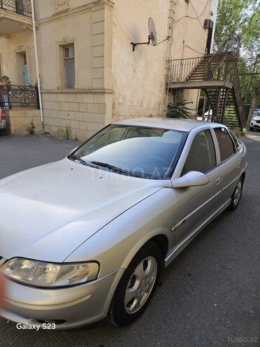 Opel Vectra 1999, 370,348 km - 1.6 l - Bakı
