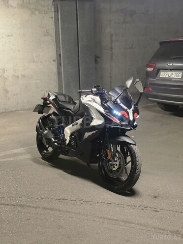 Bajaj Pulsar RS 200 2025, 5,800 km - 0.2 l - Bakı