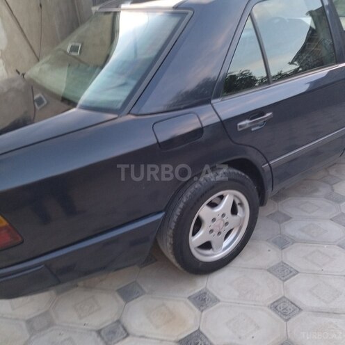 Mercedes E 230 1989, 340,000 km - 2.3 l - Bakı