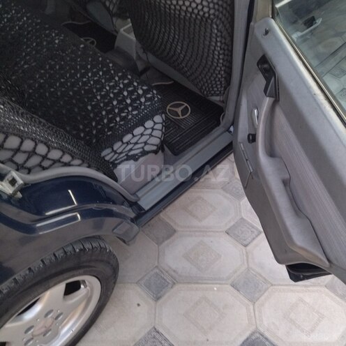 Mercedes E 230 1989, 340,000 km - 2.3 l - Bakı