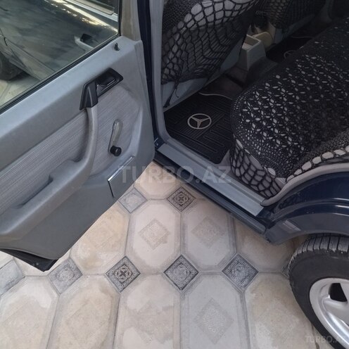 Mercedes E 230 1989, 340,000 km - 2.3 l - Bakı