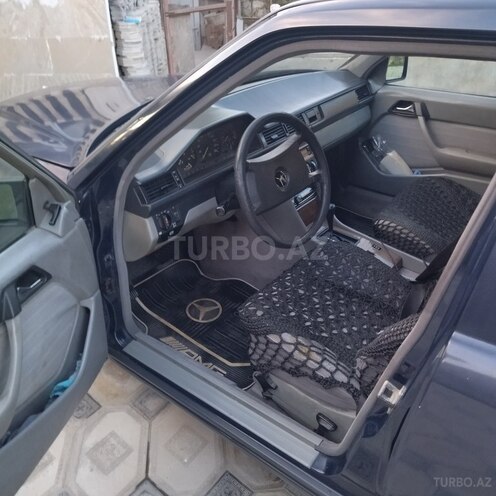 Mercedes E 230 1989, 340,000 km - 2.3 l - Bakı