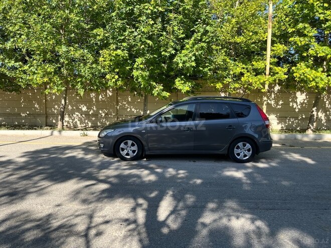 Hyundai i30 2010, 238,000 km - 1.6 l - Bakı