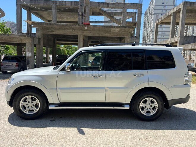 Mitsubishi Pajero 2007, 361,000 km - 3.0 л - Bakı