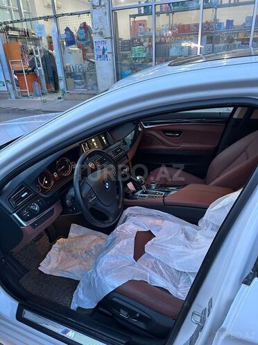 BMW 520 2015, 145,000 km - 2.0 л - Bakı