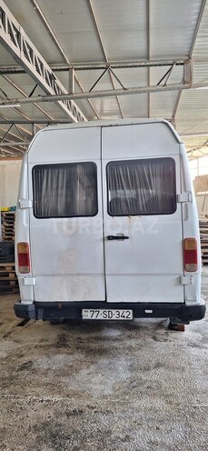 Mercedes 208 D 1992, 295,853 km - 2.3 l - Bakı