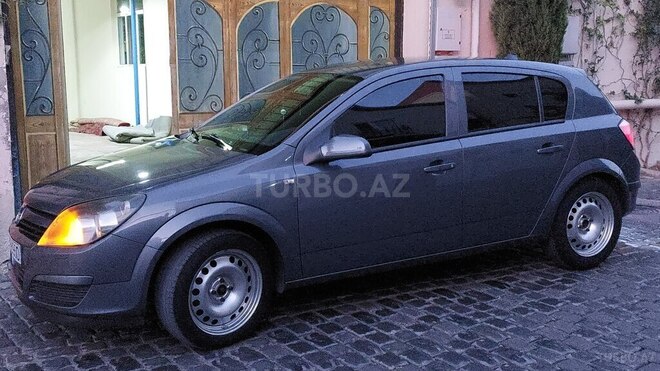 Opel Astra 2005, 279,000 km - 1.4 l - Bakı