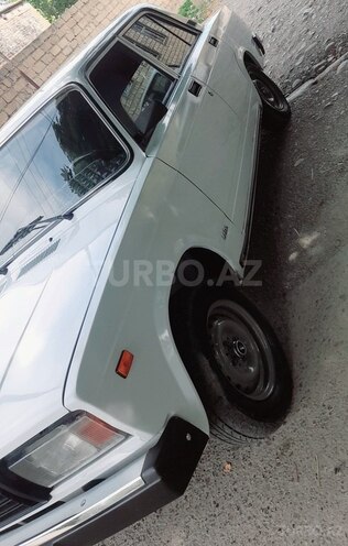 LADA (VAZ) 2107 2003, 95,000 km - 1.6 л - Samux