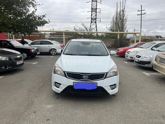 Kia Ceed 2011, 148,000 km - 2.0 l - Bakı