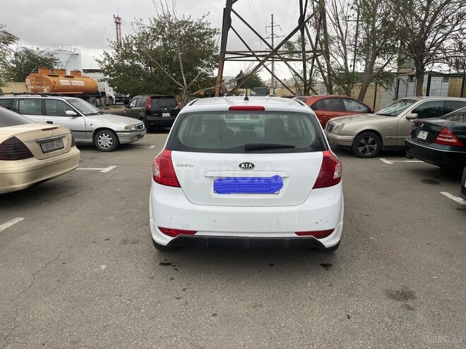 Kia Ceed 2011, 148,000 km - 2.0 l - Bakı
