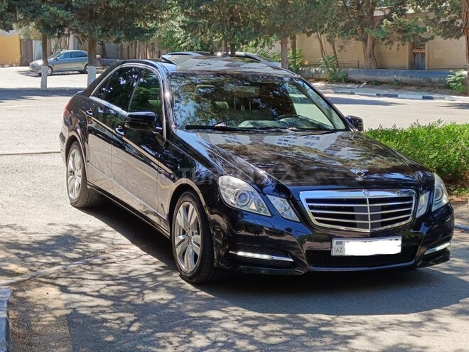 Mercedes E 350 2009, 157,000 km - 3.5 l - Bakı