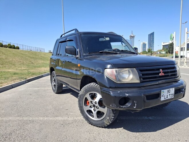 Mitsubishi Pajero io 2000, 375,000 km - 2.0 l - Bakı