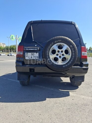 Mitsubishi Pajero io 2000, 375,000 km - 2.0 l - Bakı