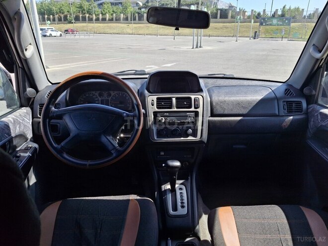 Mitsubishi Pajero io 2000, 375,000 km - 2.0 l - Bakı