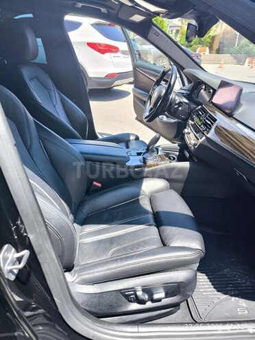 BMW 530 2019, 112,000 km - 2.0 л - Bakı