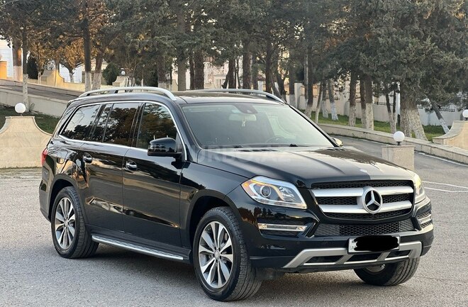 Mercedes GL 350 4MATIC 2015, 166,000 km - 3.0 l - Bakı