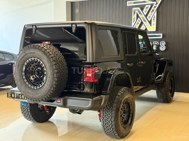 Jeep Wrangler-13