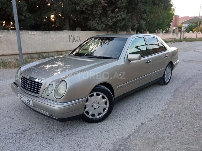 Mercedes E 240 1998, 350,000 km - 2.4 l - Bakı