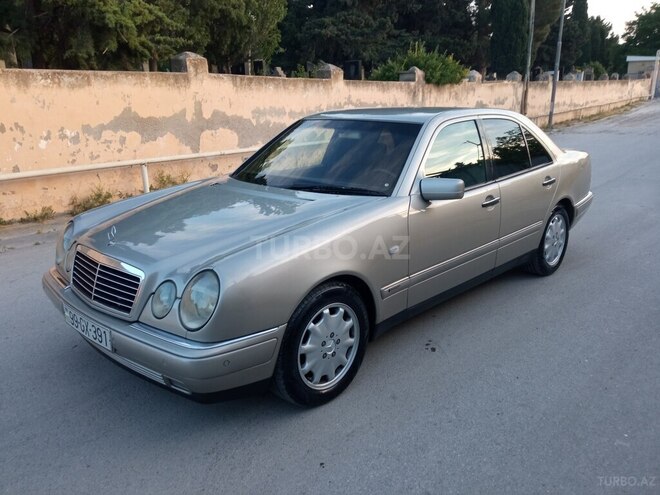 Mercedes E 240 1998, 350,000 km - 2.4 l - Bakı