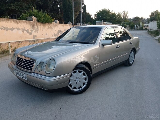 Mercedes E 240 1998, 350,000 km - 2.4 l - Bakı