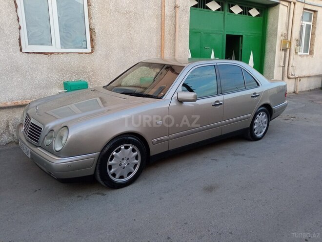Mercedes E 240 1998, 350,000 km - 2.4 l - Bakı