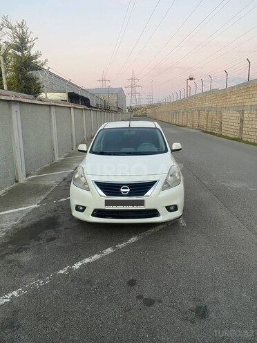 Nissan Sunny 2014, 193,000 km - 1.5 l - Bakı