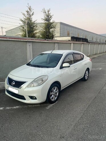 Nissan Sunny 2014, 193,000 km - 1.5 l - Bakı