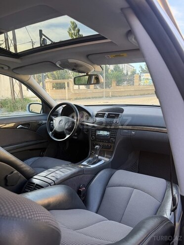 Mercedes E 240 2004, 361,231 km - 2.4 l - Bakı