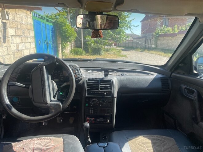 LADA (VAZ) 2110 2004, 175,000 km - 1.6 l - Quba