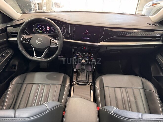 Volkswagen Passat 2022, 65,000 km - 1.4 l - Bakı