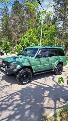 Mitsubishi Pajero 1994, 125,000 km - 3.2 l - Bakı