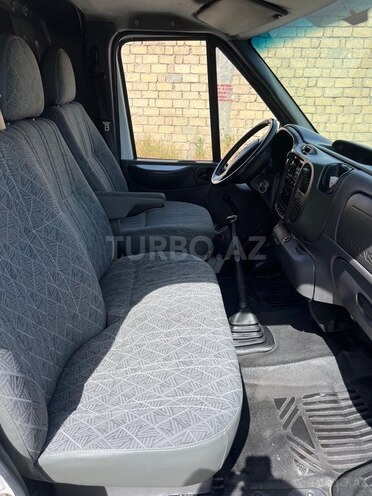 Ford Transit 2002, 380,000 km - 2.4 l - Bakı