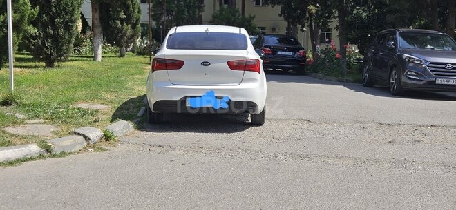 Kia Rio 2012, 260,000 km - 1.4 l - Xaçmaz