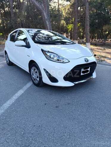 Toyota Aqua 2021, 10,000 km - 1.5 l - Bakı
