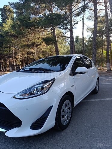 Toyota Aqua 2021, 10,000 km - 1.5 l - Bakı