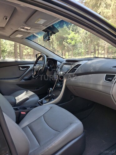 Hyundai Elantra 2015, 218,227 km - 1.8 l - Sumqayıt