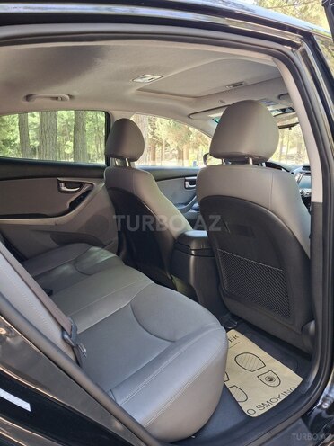 Hyundai Elantra 2015, 218,227 km - 1.8 l - Sumqayıt