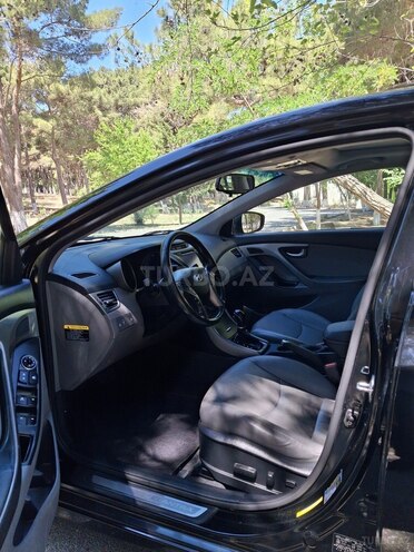 Hyundai Elantra 2015, 218,227 km - 1.8 l - Sumqayıt