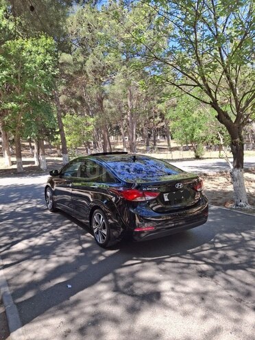 Hyundai Elantra 2015, 218,227 km - 1.8 l - Sumqayıt